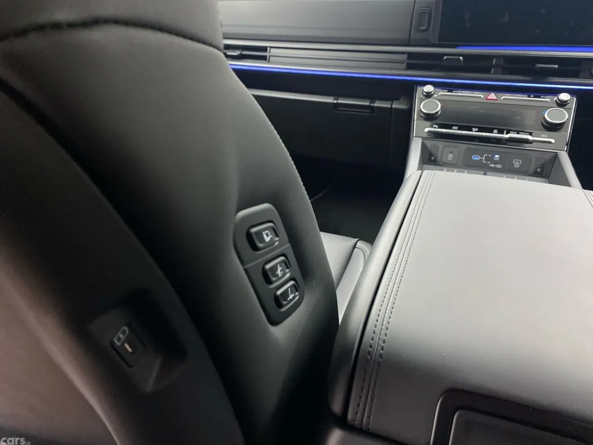 Hyundai Santa Fe SUV, Petrol Plug-in Hybrid, 2026, Grey