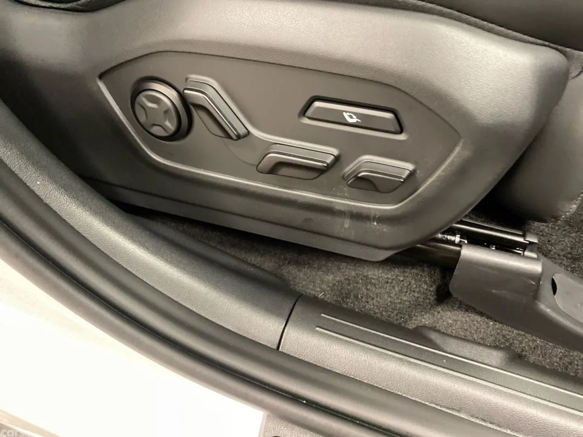 Hyundai Santa Fe SUV, Petrol Plug-in Hybrid, 2026, Grey