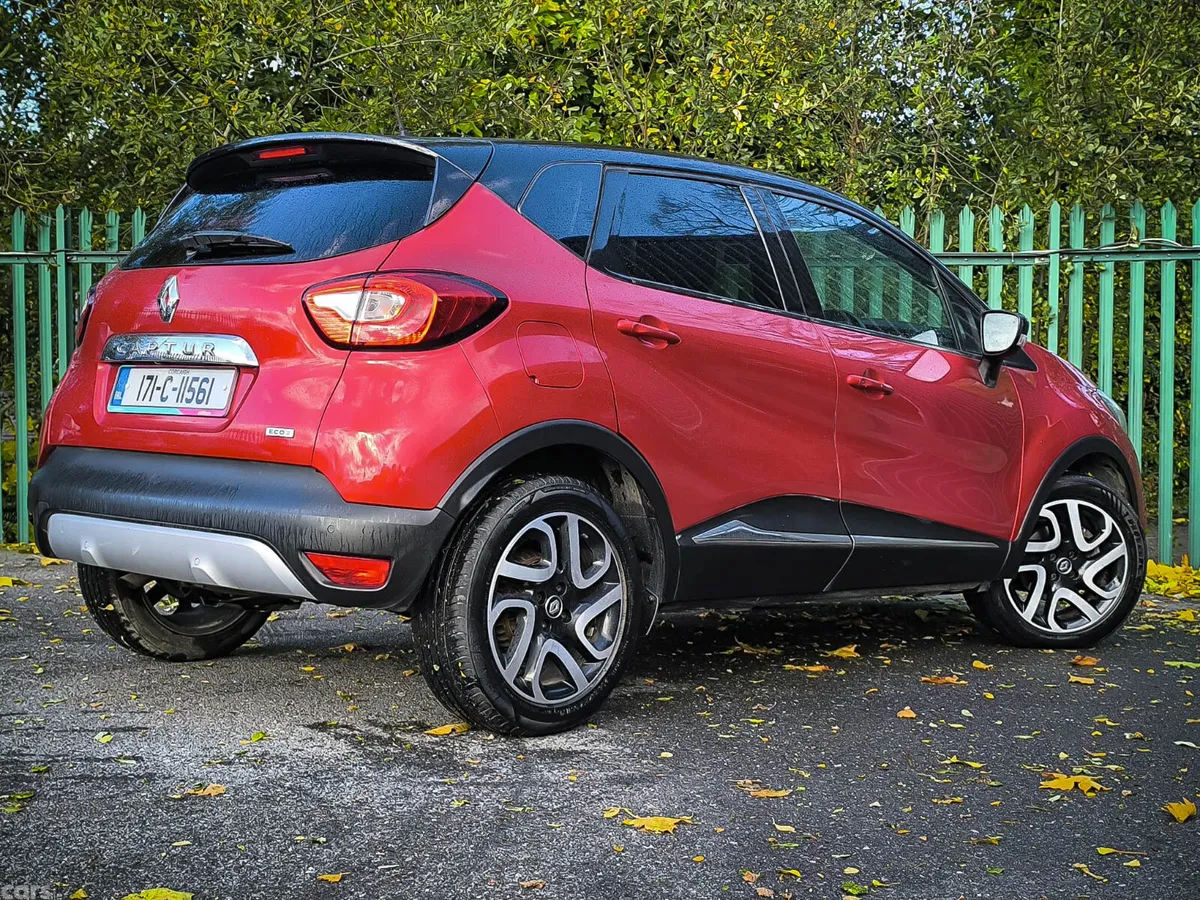 Renault Captur Hatchback, Diesel, 2017, Red