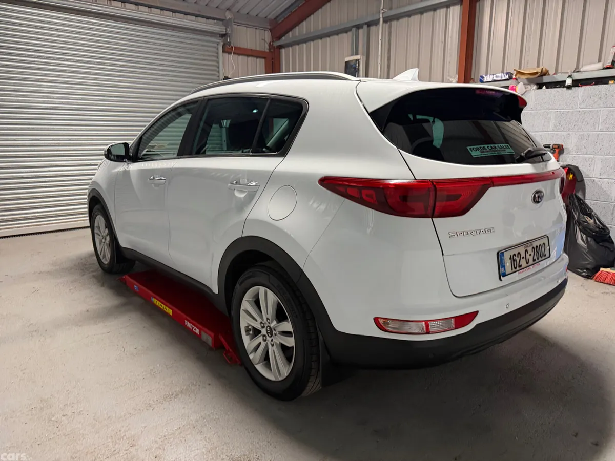 Kia Sportage SUV, Diesel, 2016, White