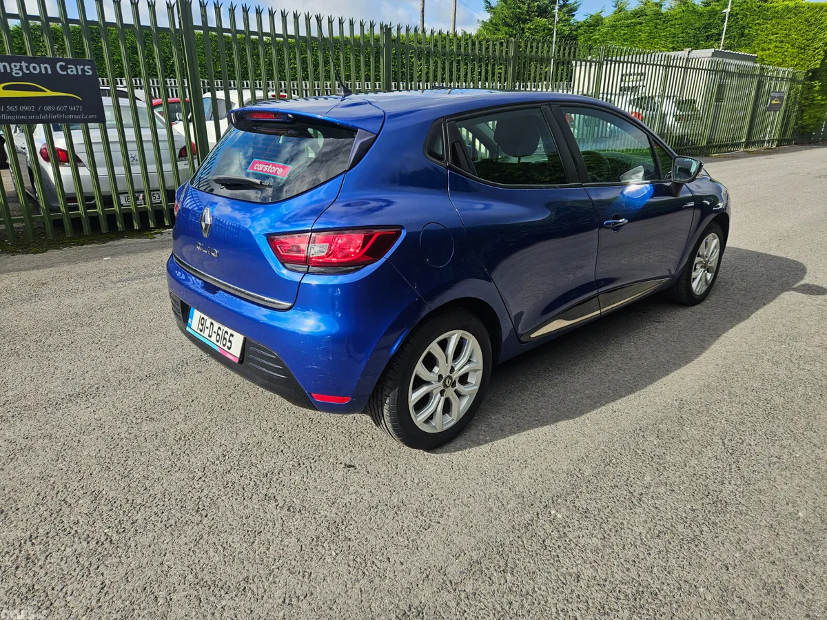 Renault Clio Hatchback, Petrol, 2019, Blue