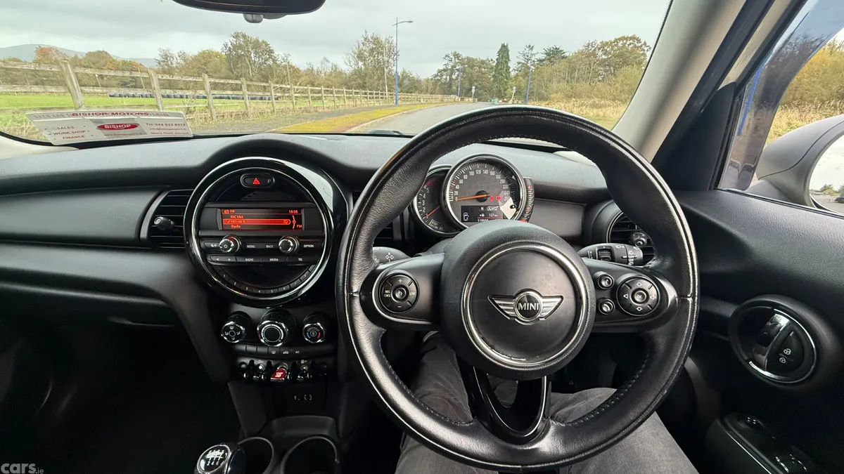 Mini One Hatchback, Diesel, 2016, White
