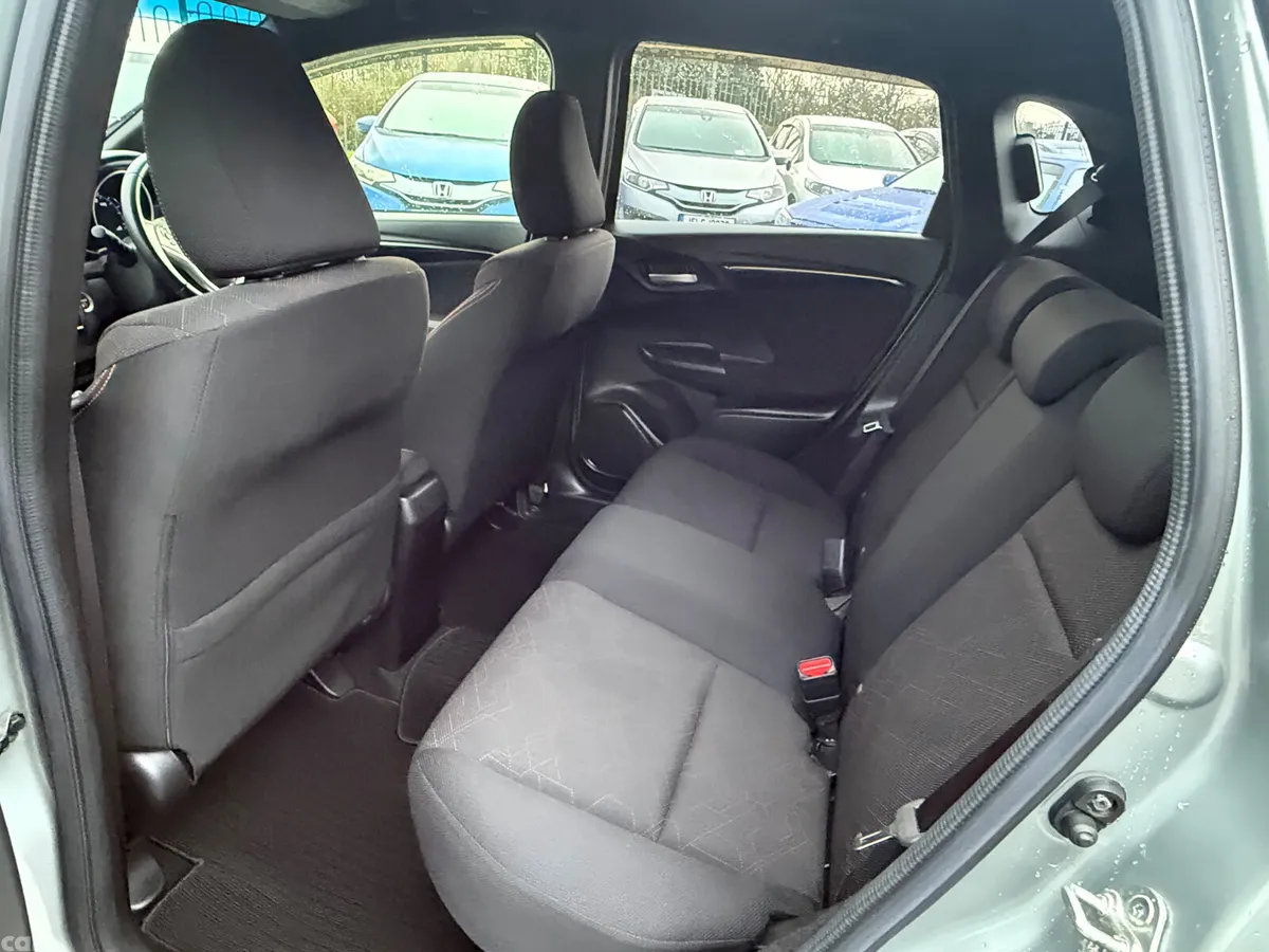 Honda Fit Hatchback, Petrol Hybrid, 2014, Grey