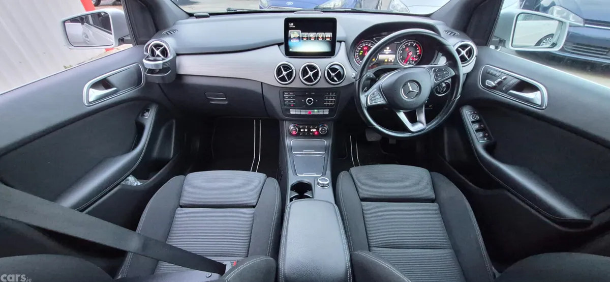 Mercedes-Benz A-Class MPV, Petrol, 2016, Silver