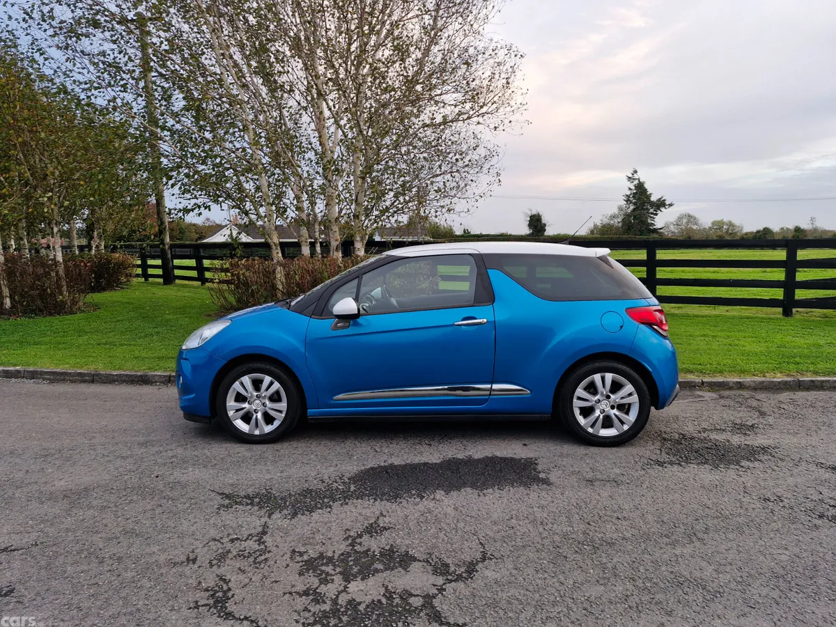 Citroen DS 3 Hatchback, Diesel, 2012, Blue