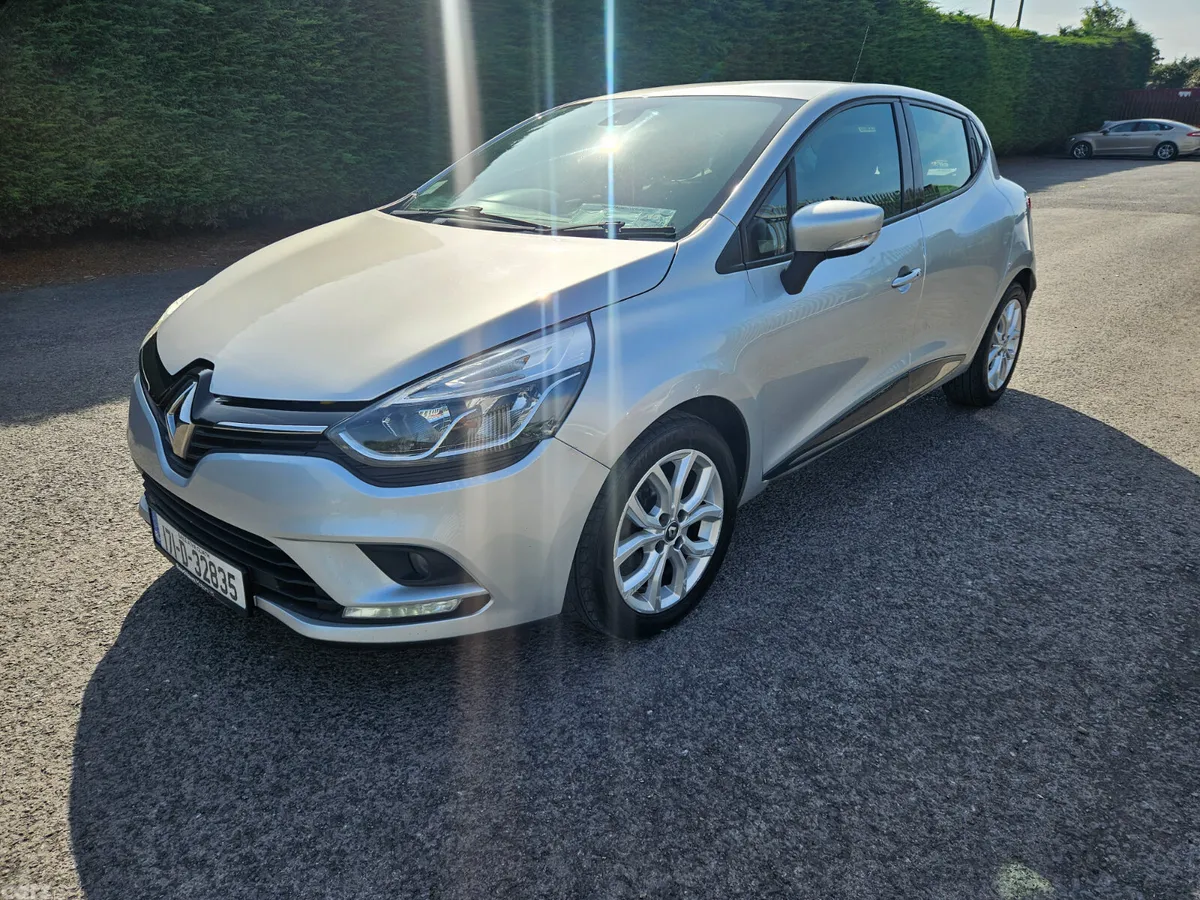 Renault Clio Hatchback, Petrol, 2017, Grey