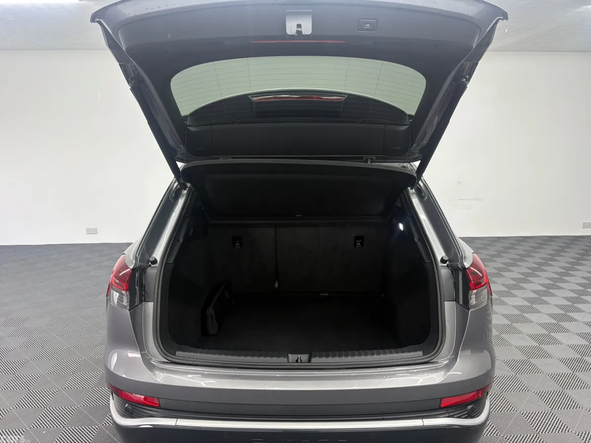 Audi Q4 e-tron Estate, Electric, 2023, Grey