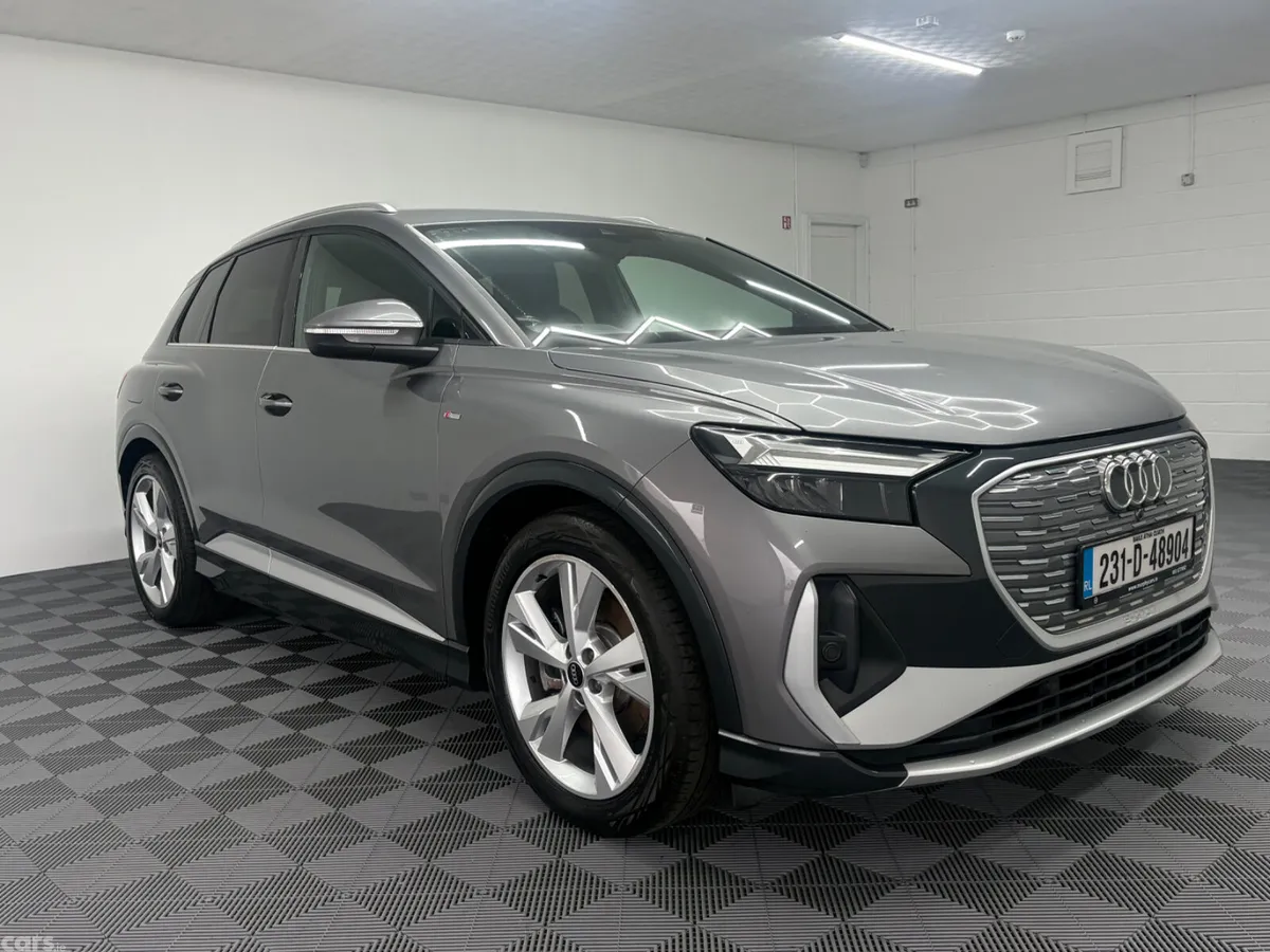 Audi Q4 e-tron Estate, Electric, 2023, Grey