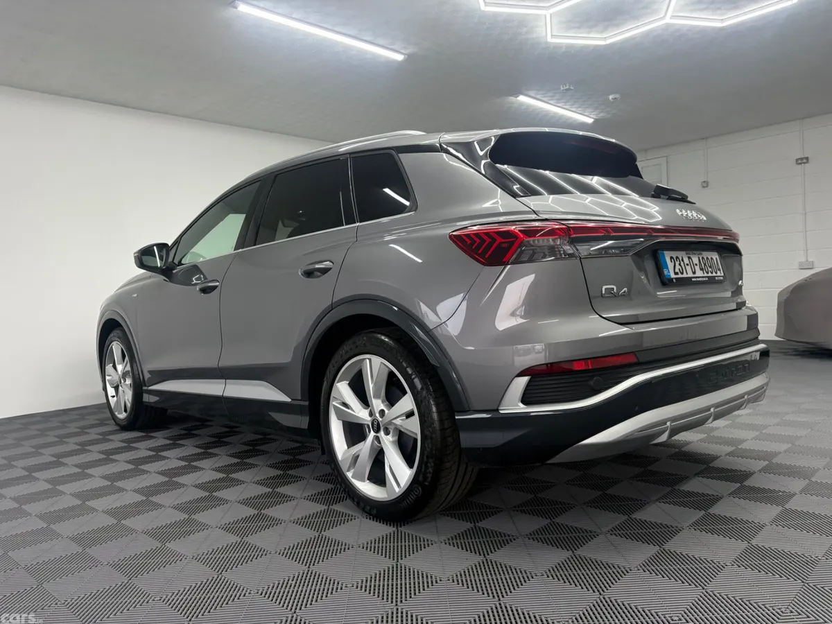Audi Q4 e-tron Estate, Electric, 2023, Grey