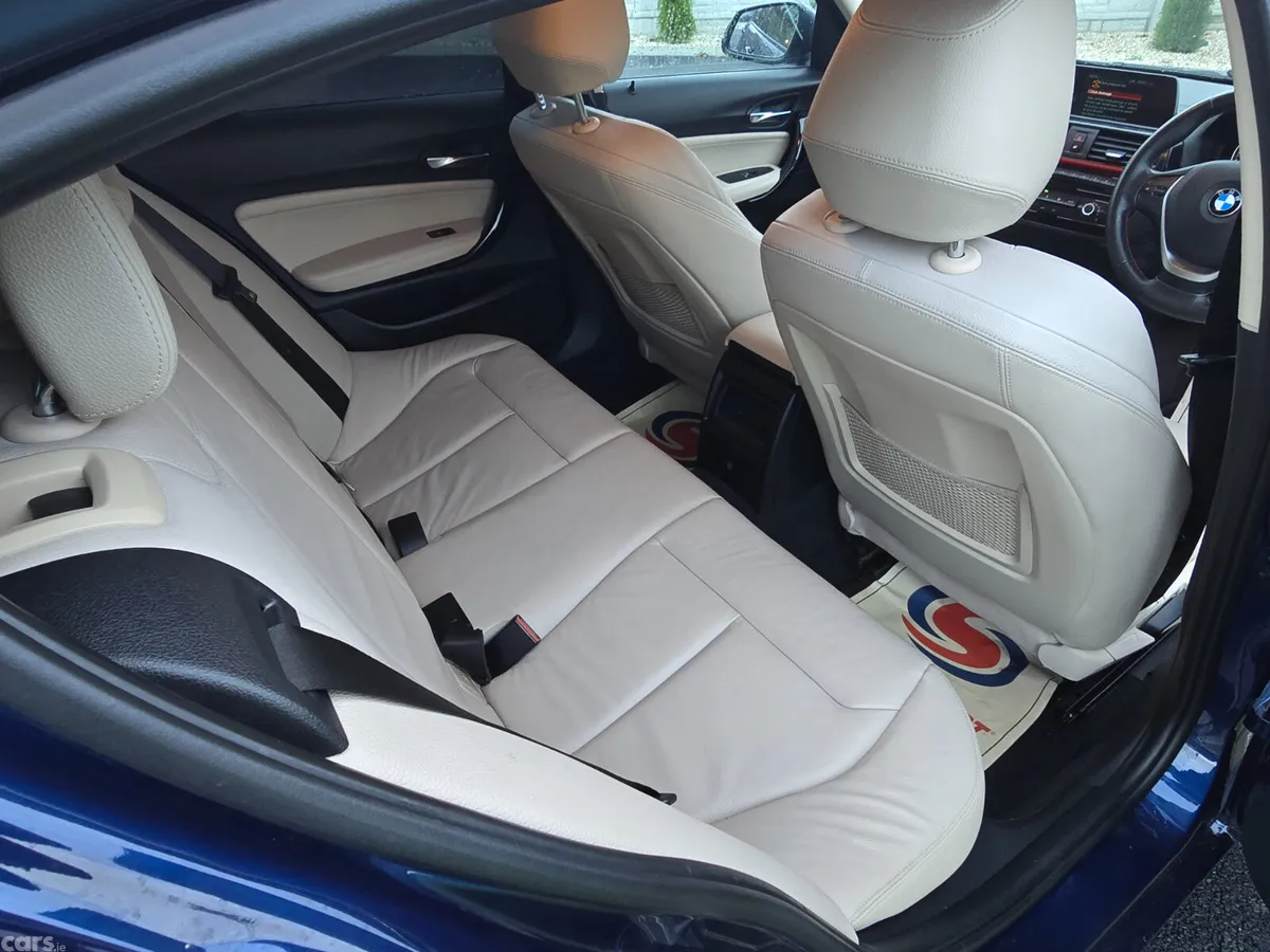 BMW 1-Series Hatchback, Diesel, 2018, Blue