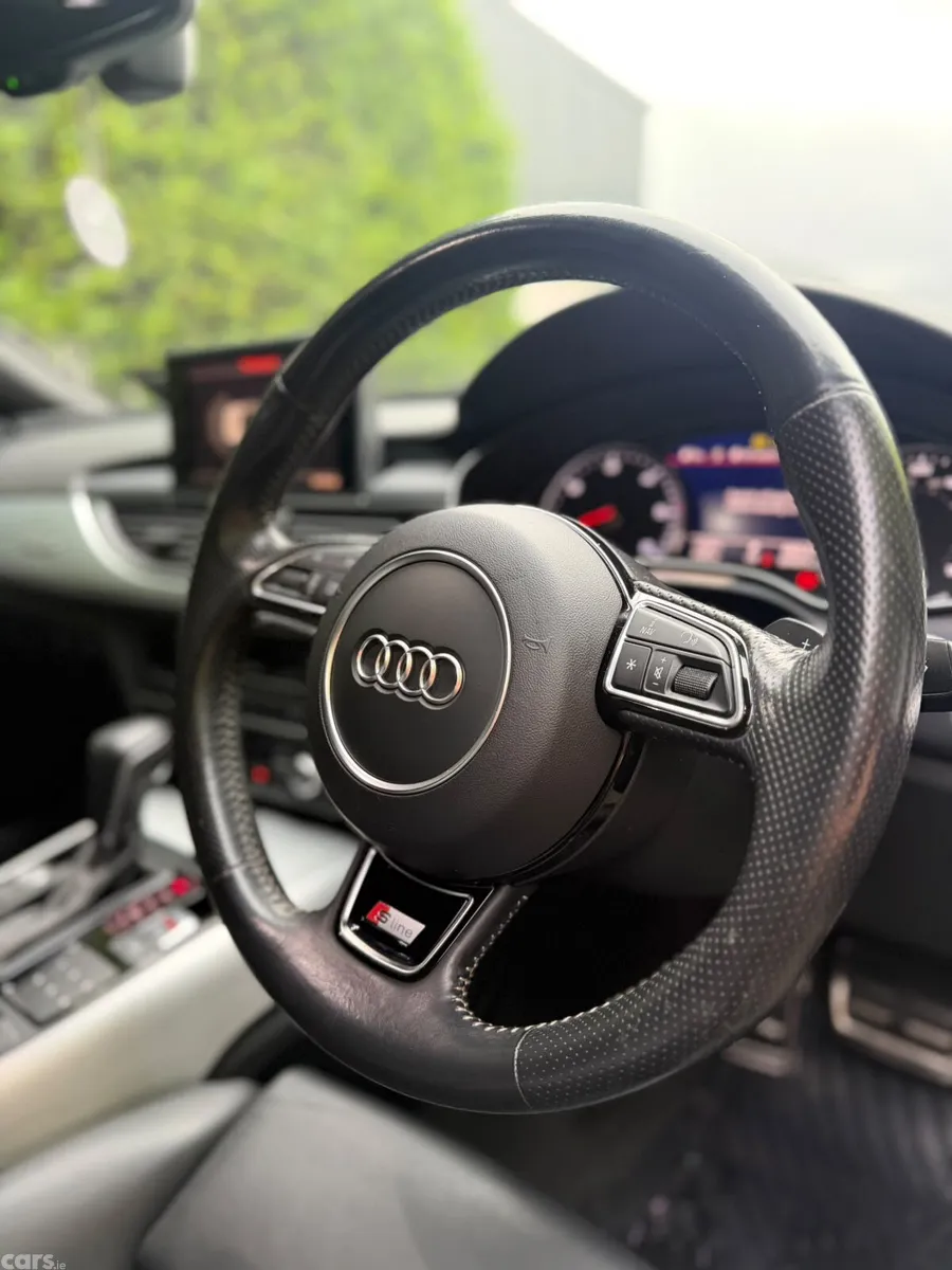 Audi A6 Saloon, Diesel, 2017, Blue