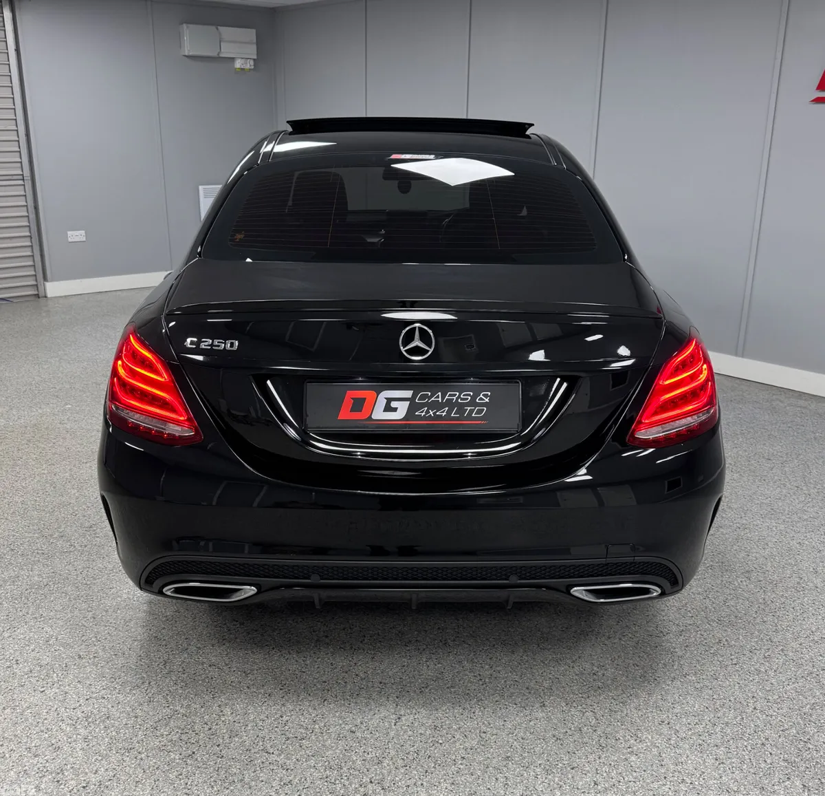 Mercedes-Benz C-Class Saloon, Diesel, 2018, Black