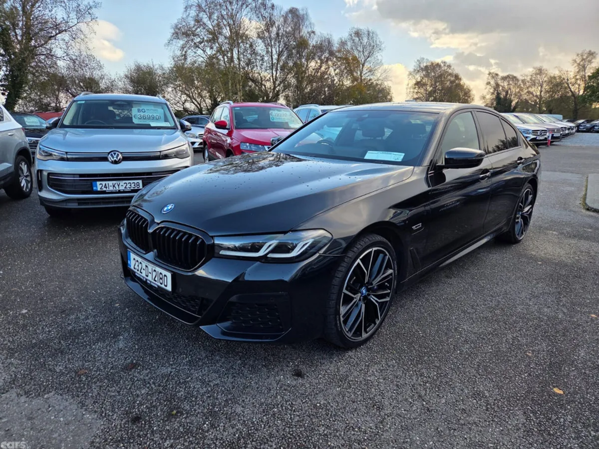 BMW 5-Series Saloon, Petrol Plug-in Hybrid, 2023, Black