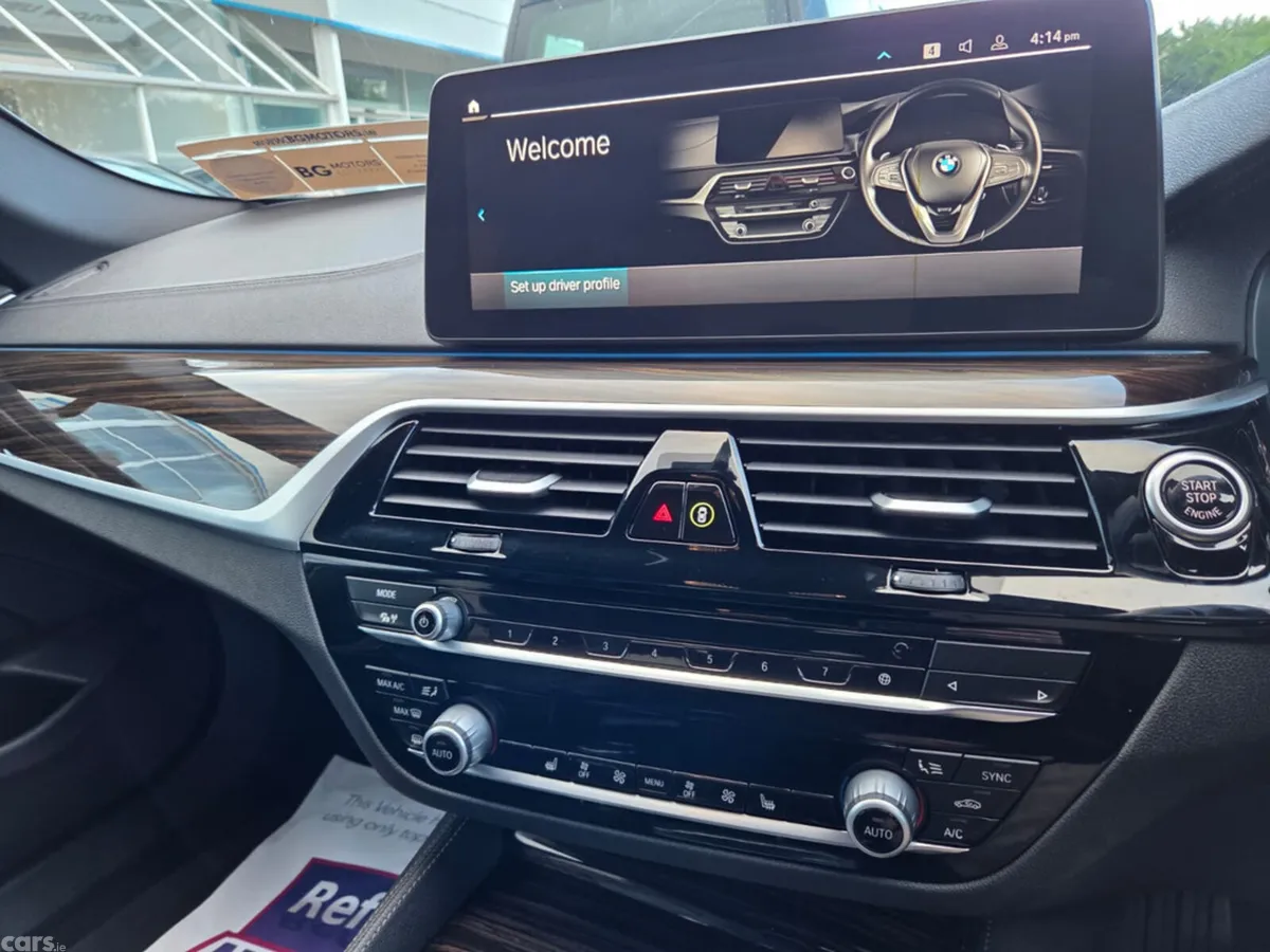 BMW 5-Series Saloon, Petrol Plug-in Hybrid, 2023, Black