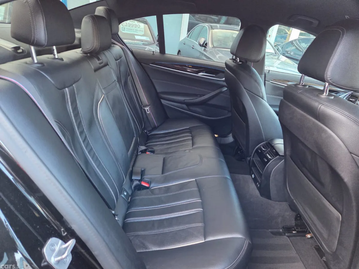 BMW 5-Series Saloon, Petrol Plug-in Hybrid, 2023, Black