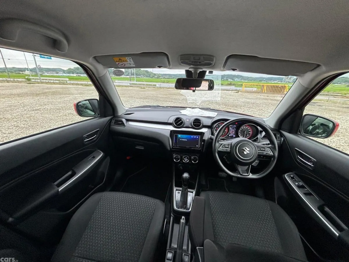 Suzuki Swift Hatchback, Petrol, 2020, Red