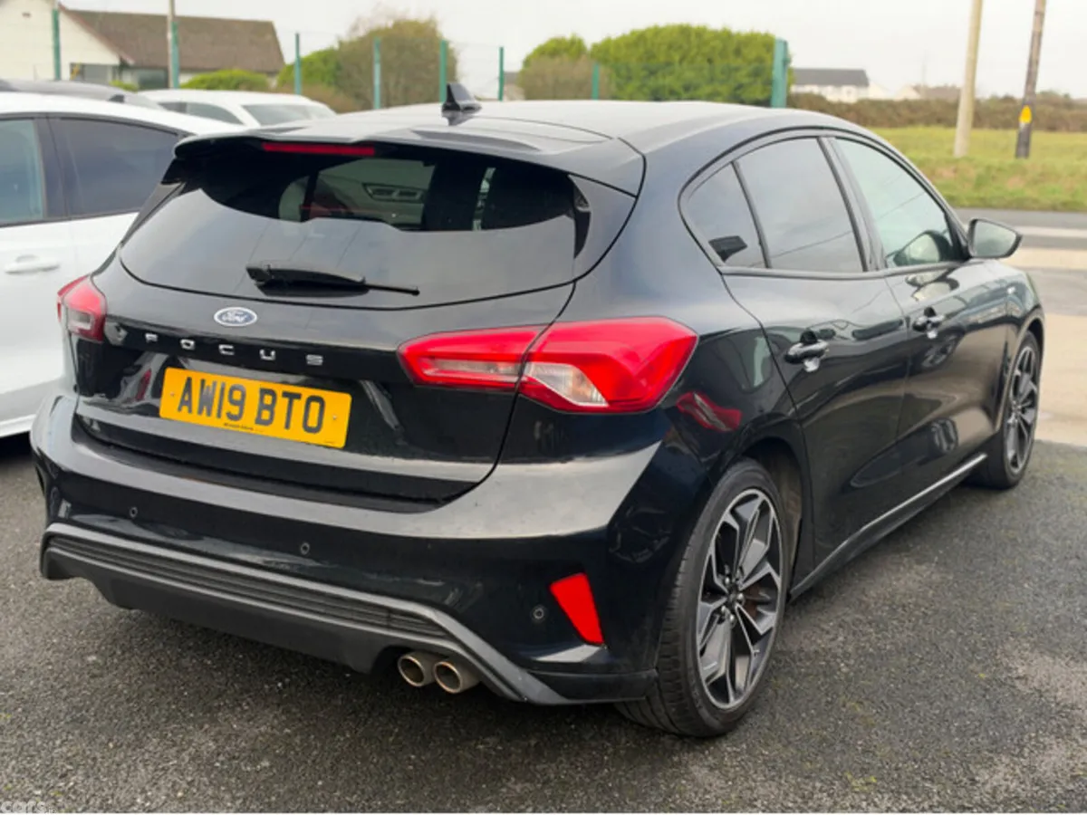 Ford Focus Hatchback, Diesel, 2019, Black