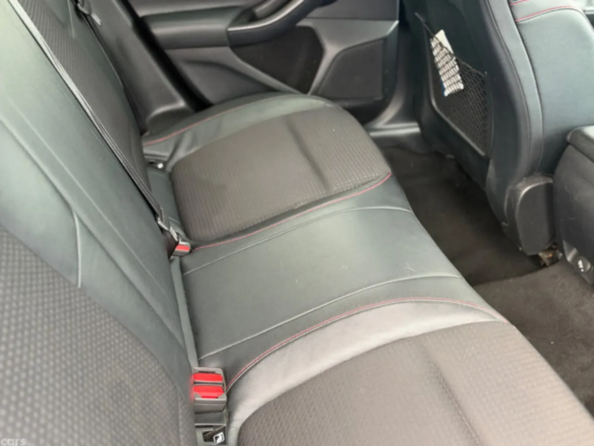 Ford Focus Hatchback, Diesel, 2019, Black