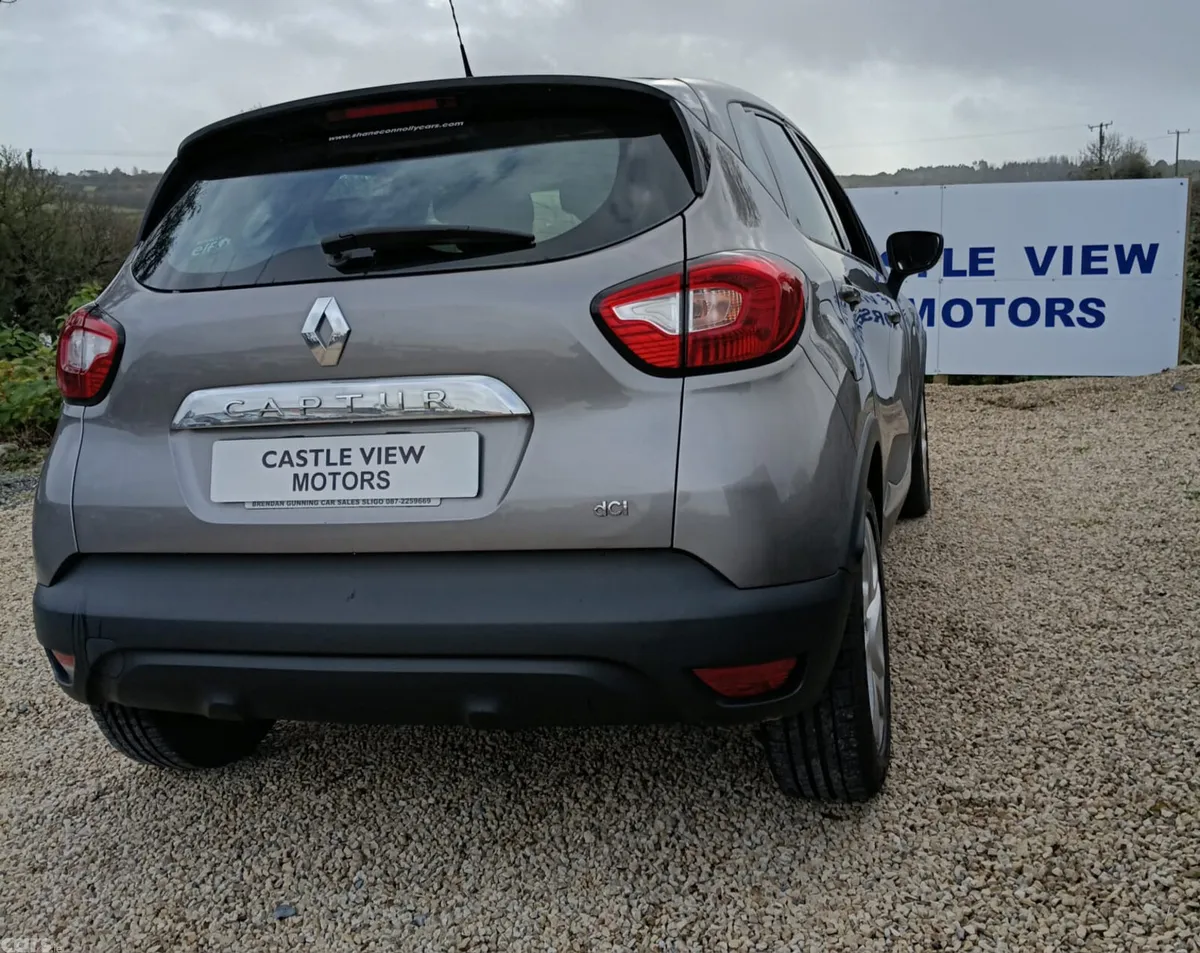 Renault Captur Hatchback, Diesel, 2014, Grey