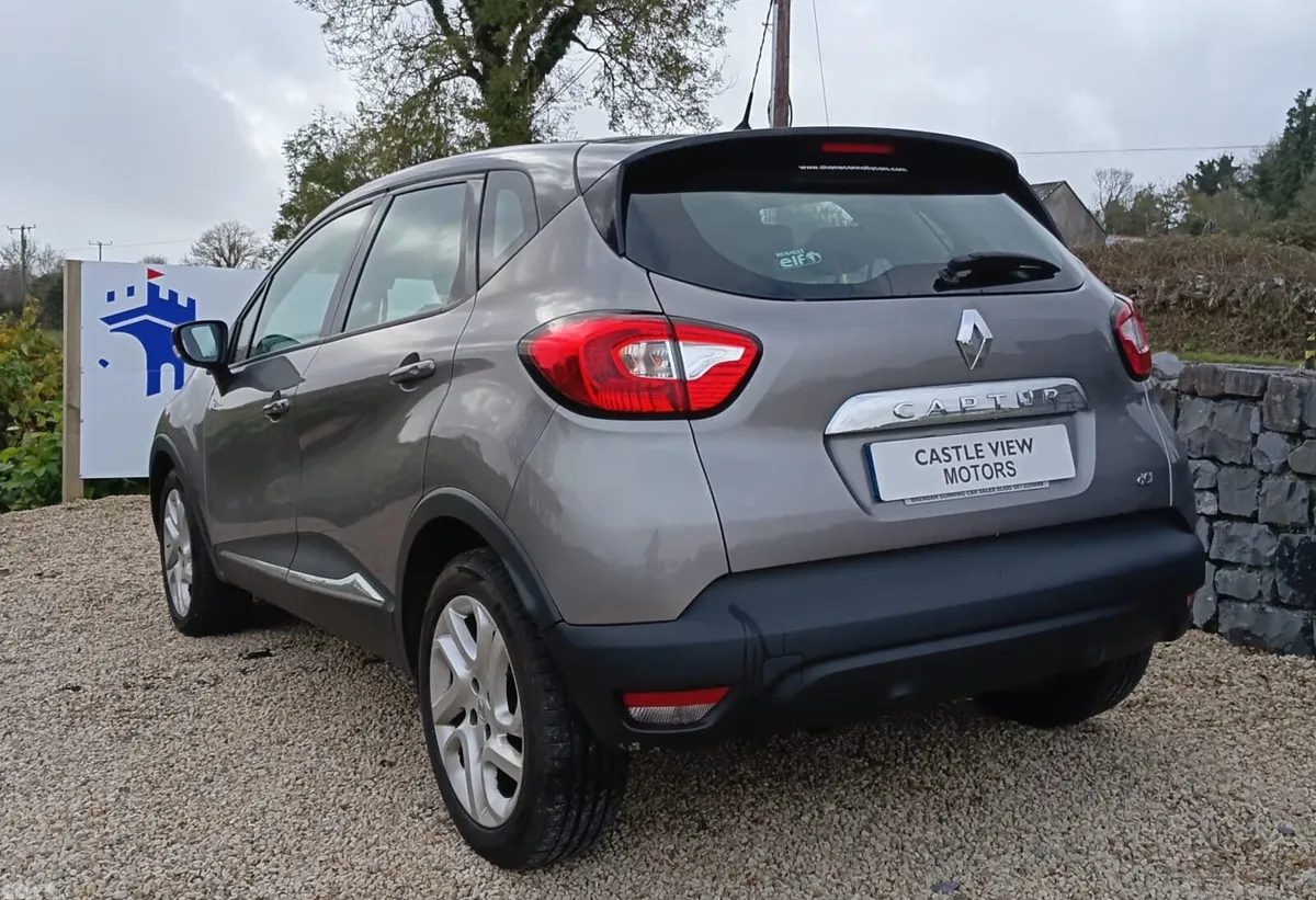 Renault Captur Hatchback, Diesel, 2014, Grey