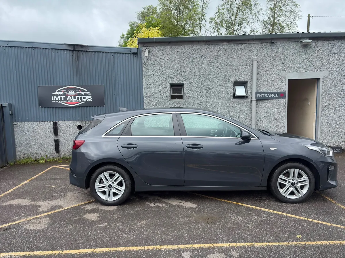 Kia XCeed Hatchback, Diesel, 2019, Grey