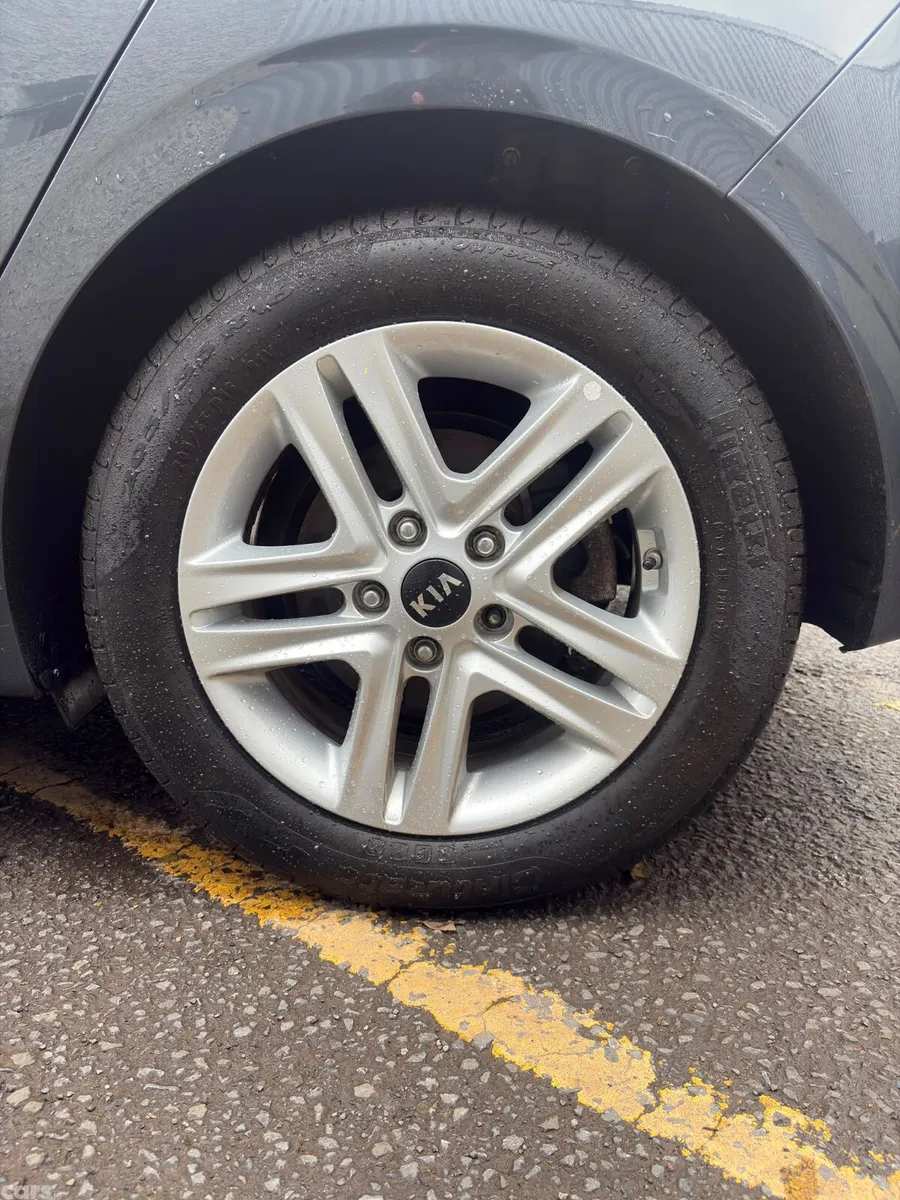Kia XCeed Hatchback, Diesel, 2019, Grey