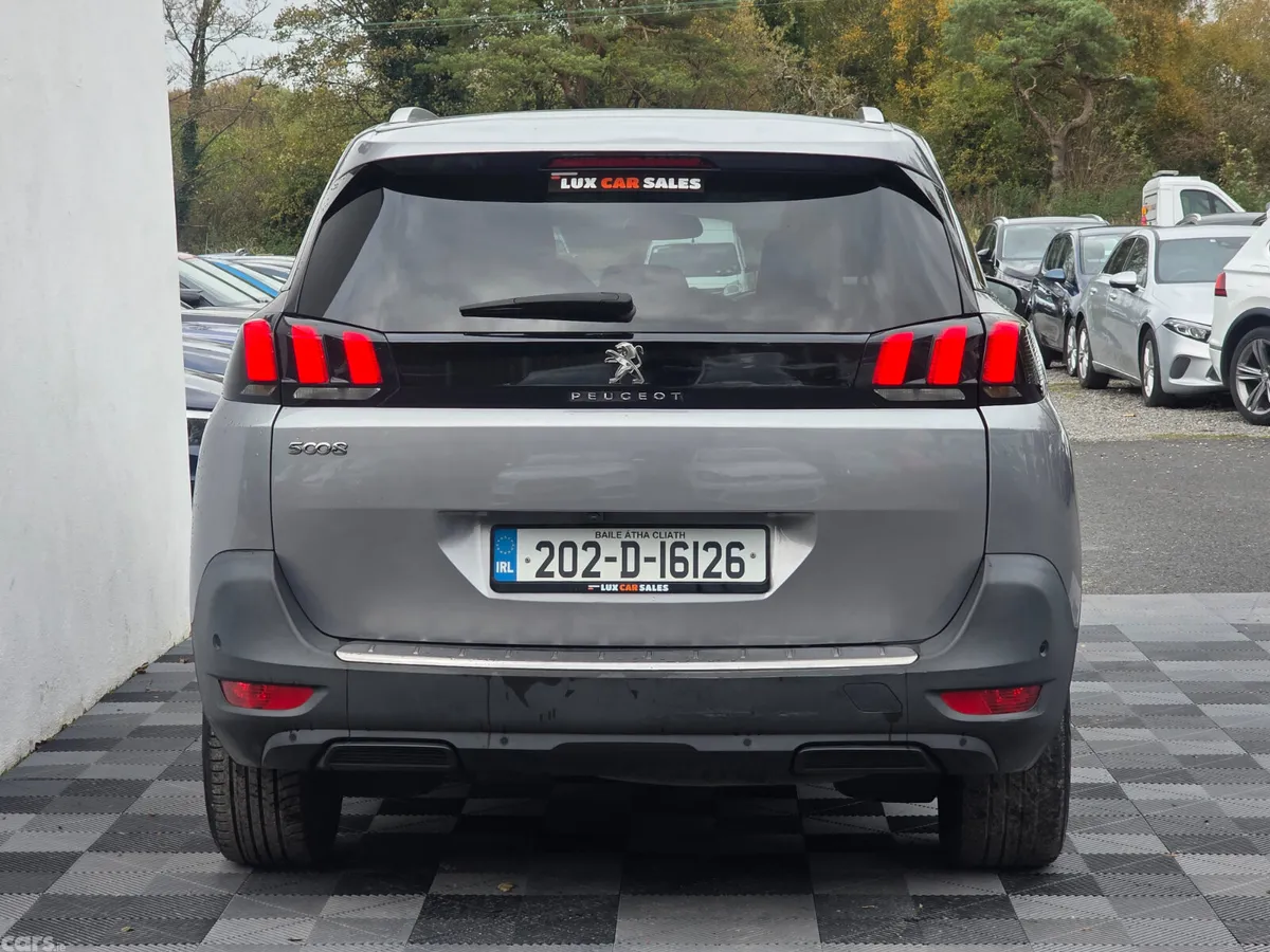 Peugeot 5008 MPV, Diesel, 2020, Grey