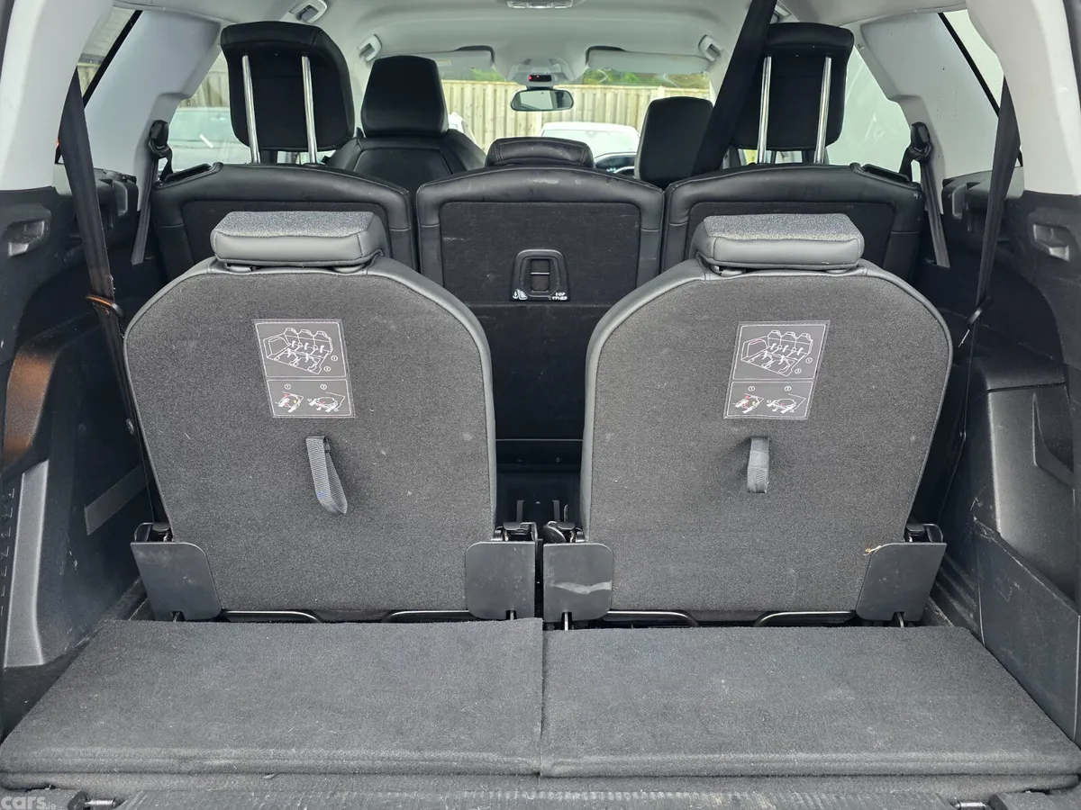 Peugeot 5008 MPV, Diesel, 2020, Grey