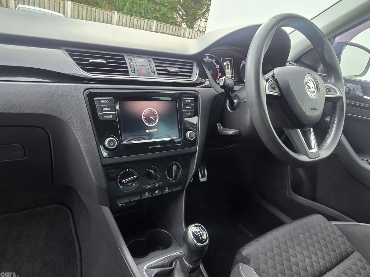 Skoda Rapid Saloon, Petrol, 2018, Grey