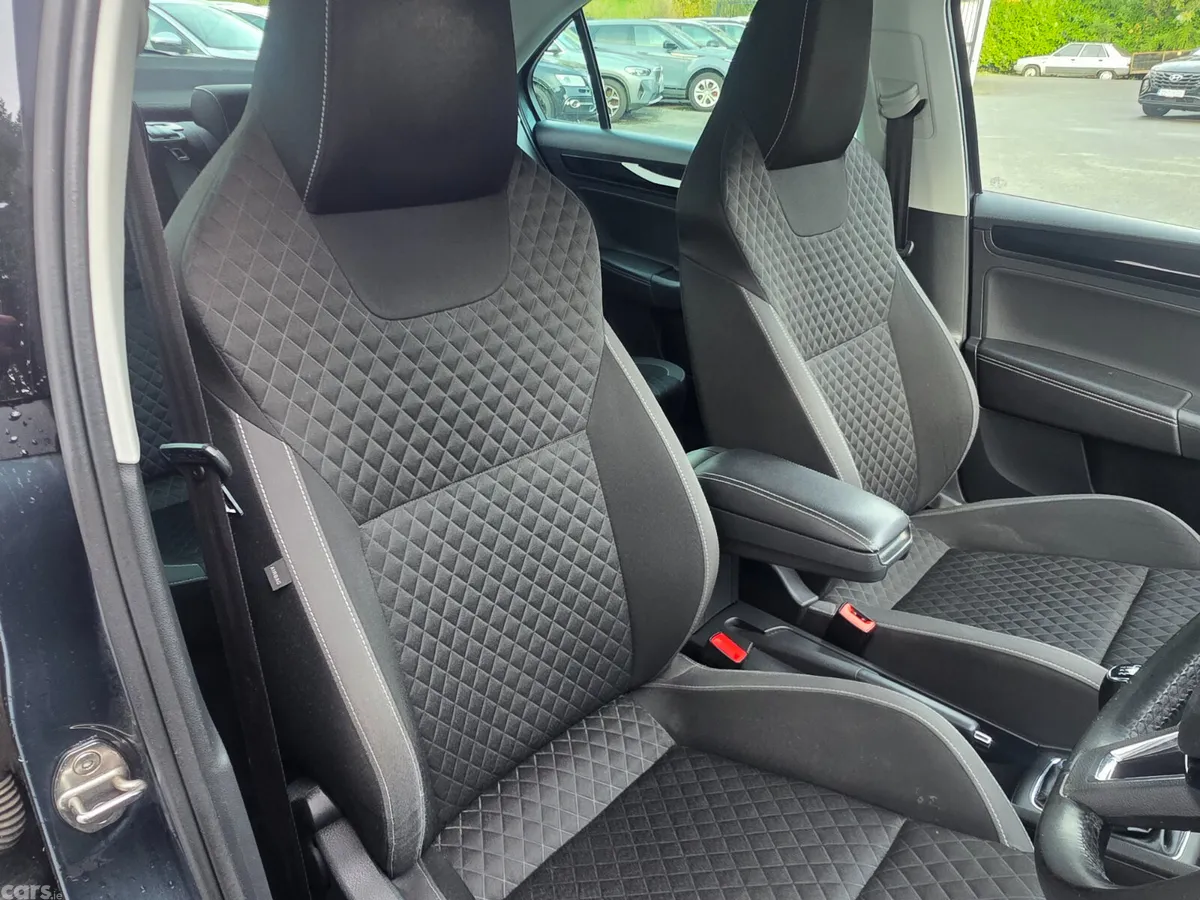 Skoda Rapid Saloon, Petrol, 2018, Grey
