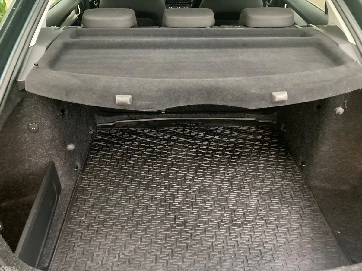 Skoda Octavia Saloon, Diesel, 2019, Grey