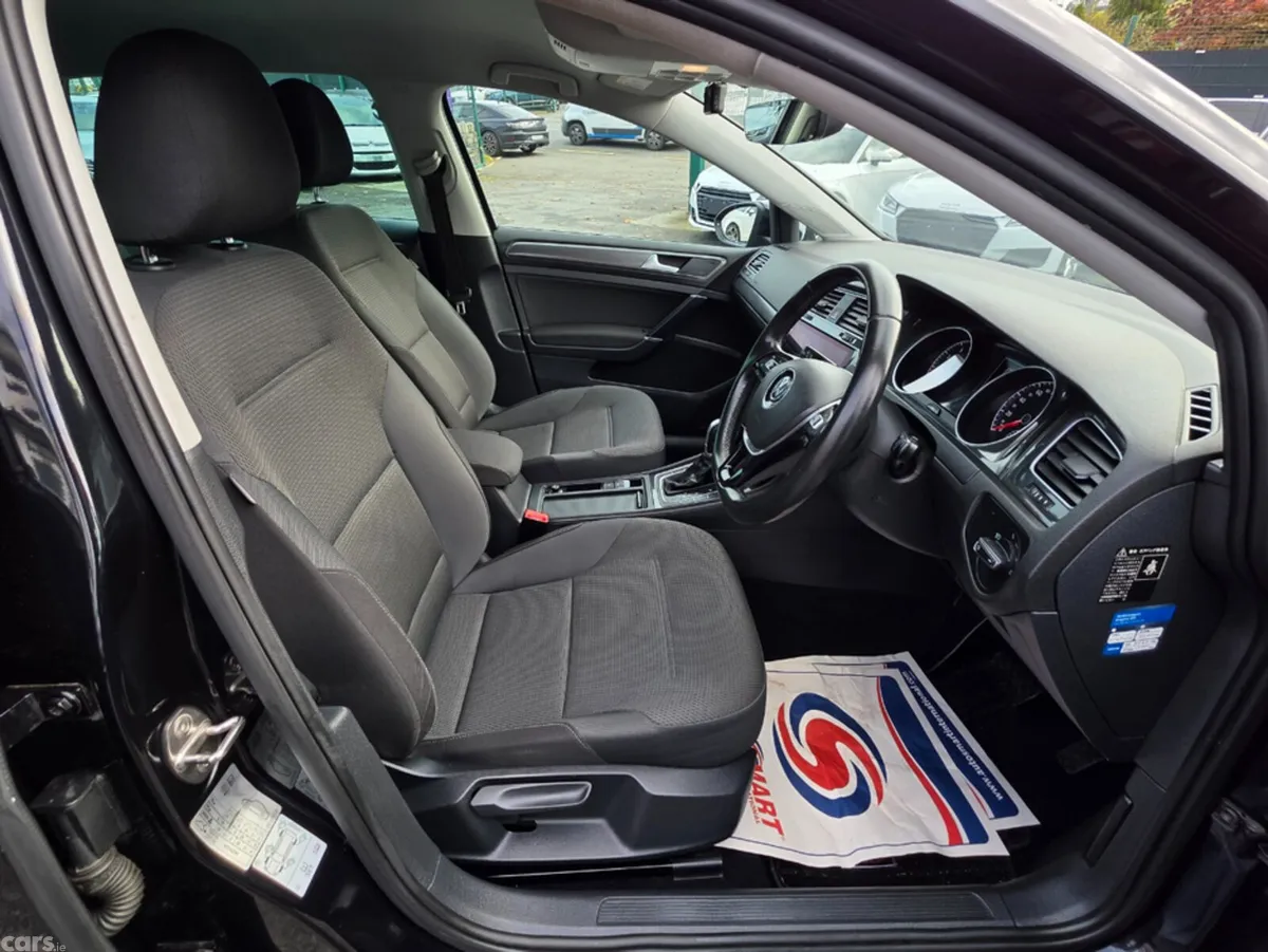Volkswagen Golf Hatchback, Petrol, 2017, Black