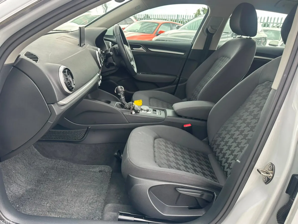 Audi A3 Hatchback, Petrol, 2015, White