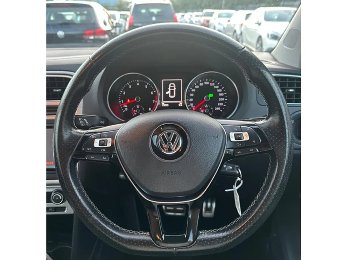 Volkswagen Polo Hatchback, Petrol, 2014, Beige