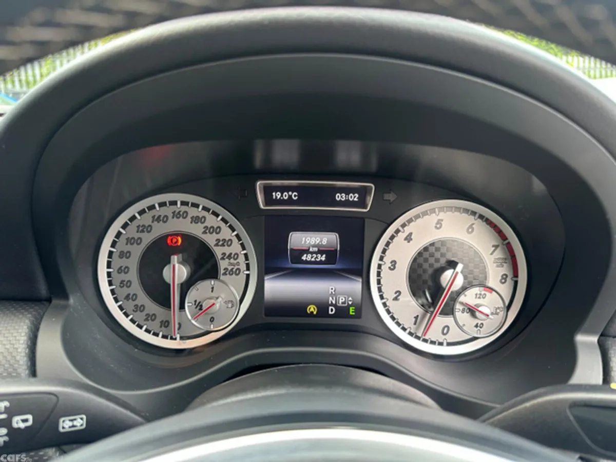 Mercedes-Benz A-Class Hatchback, Petrol, 2015, White
