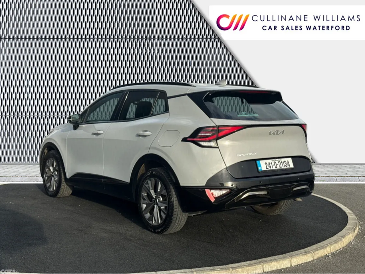 Kia Sportage SUV, Petrol Hybrid, 2024, Grey