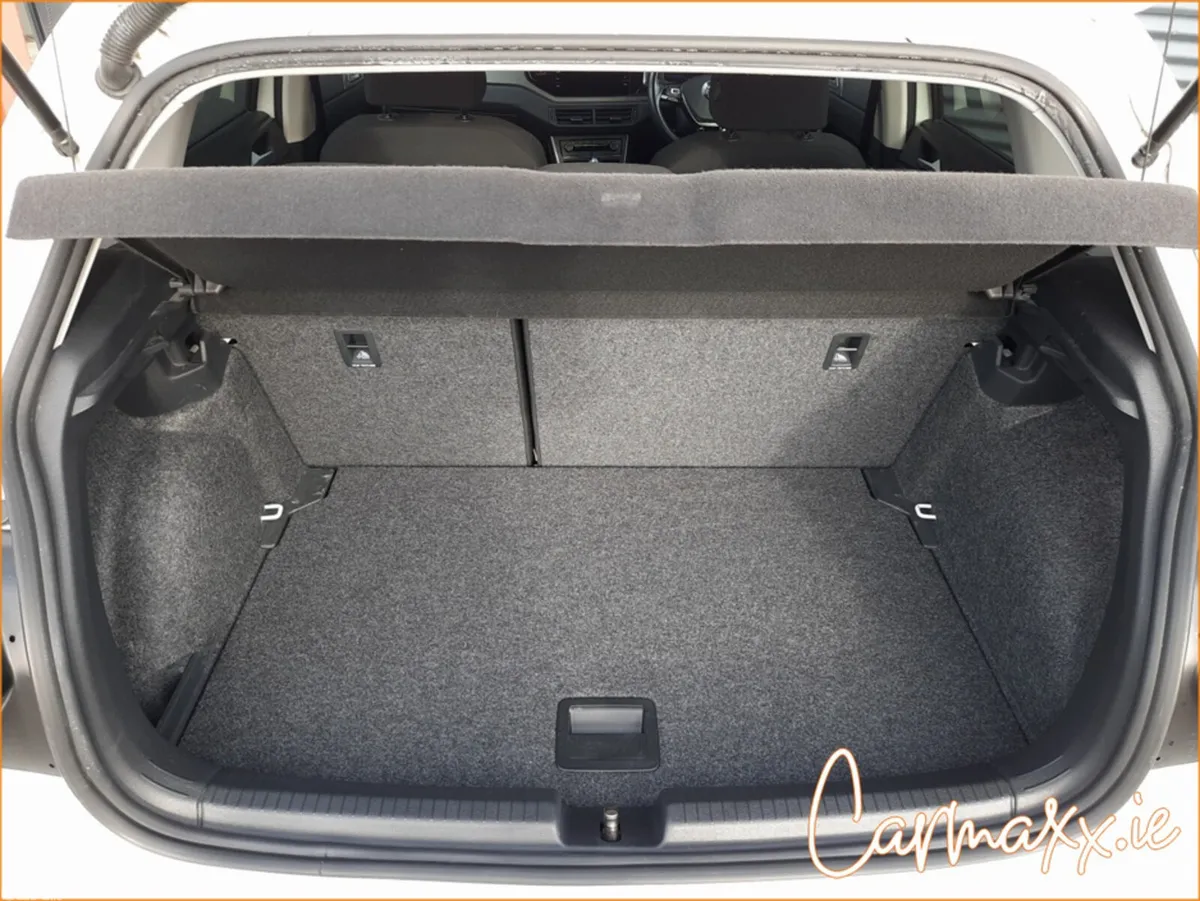 Volkswagen Polo Hatchback, Petrol, 2019, White