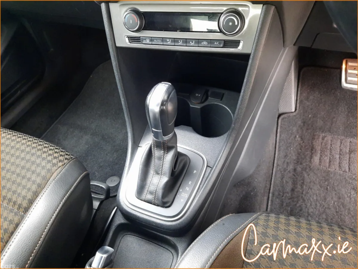Volkswagen Polo Hatchback, Petrol, 2017, Beige