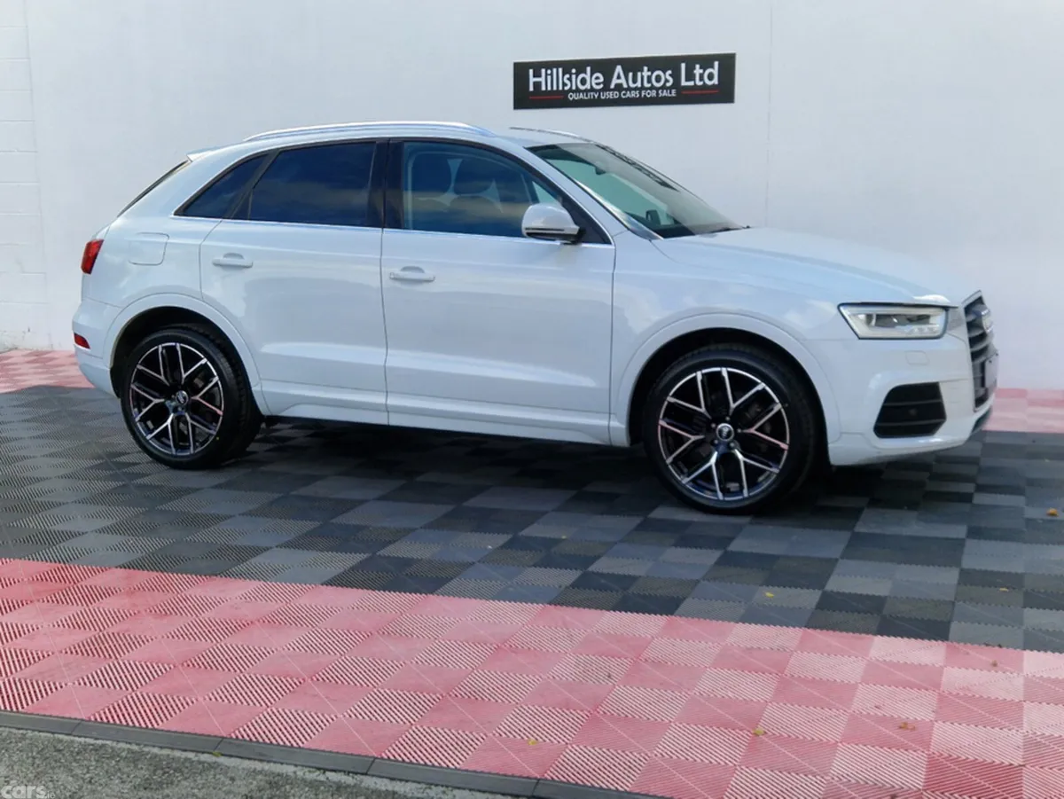 Audi Q3 MPV, Petrol, 2016, White