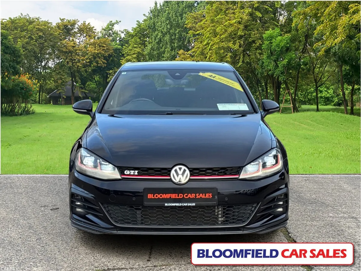 Volkswagen Golf Hatchback, Petrol, 2018, Black
