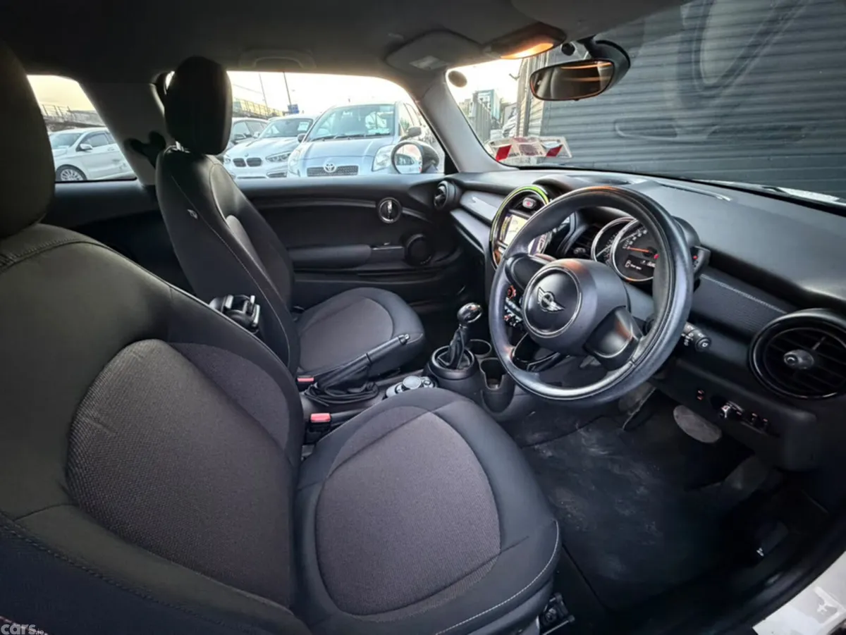 Mini Cooper Hatchback, Petrol, 2015, Beige
