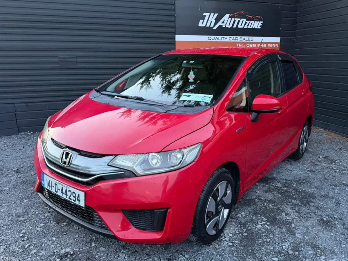 Honda Fit Hatchback, Petrol Hybrid, 2014, Red