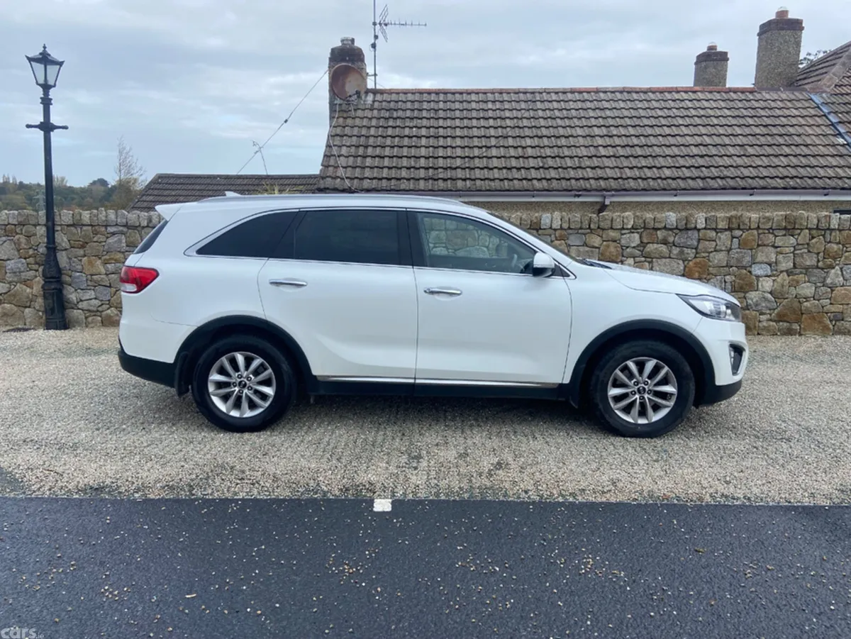 Kia Sorento SUV, Diesel, 2017, White