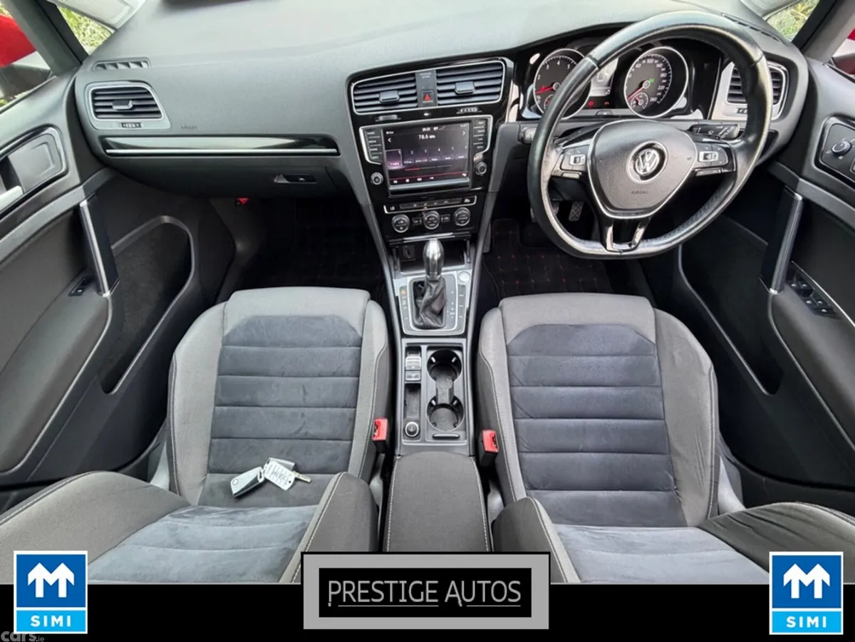 Volkswagen Golf Hatchback, Petrol, 2015, Red