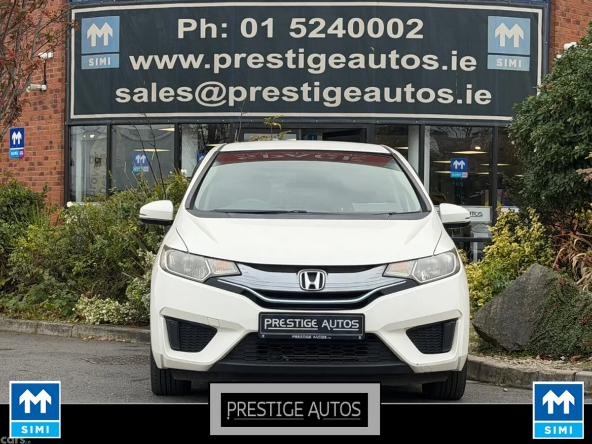 Honda Fit Hatchback, Petrol Hybrid, 2015, White
