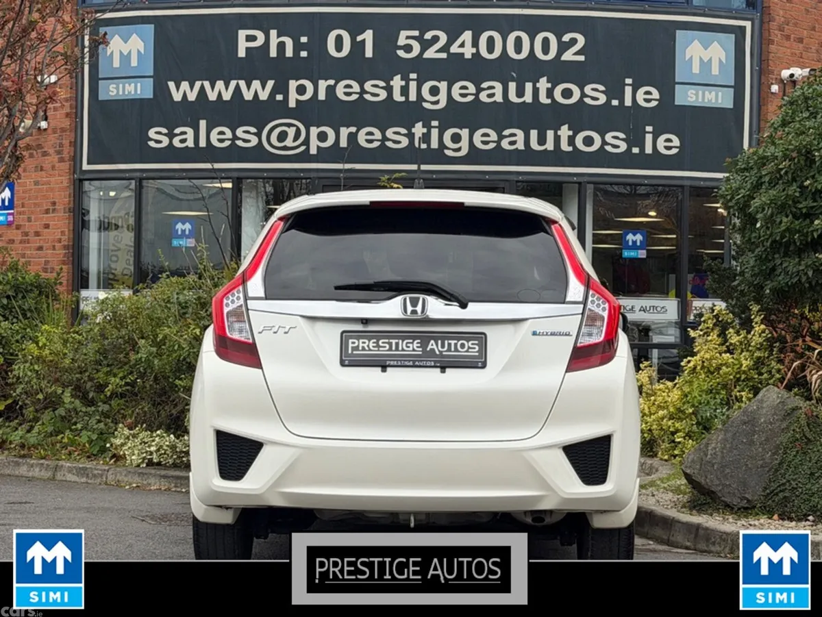 Honda Fit Hatchback, Petrol Hybrid, 2015, White