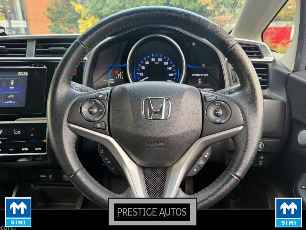 Honda Fit Hatchback, Petrol Hybrid, 2015, Blue