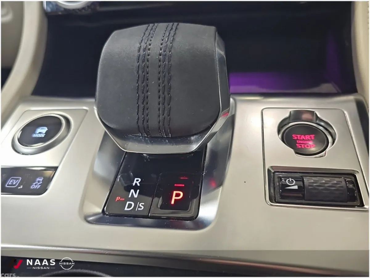 Jaguar F-Pace SUV, Petrol Plug-in Hybrid, 2022, Grey