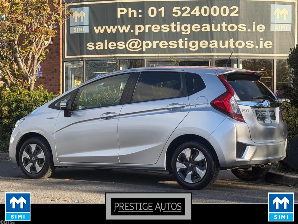 Honda Fit Hatchback, Petrol Hybrid, 2015, Silver