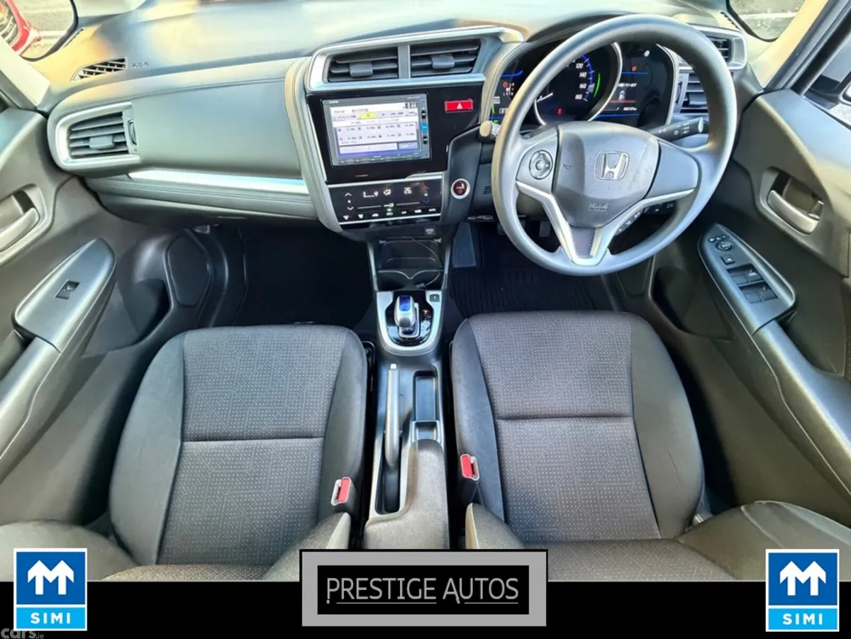 Honda Fit Hatchback, Petrol Hybrid, 2015, Silver